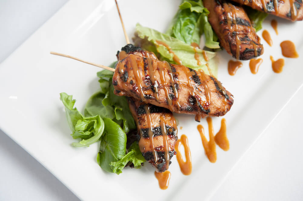 Featured image for post: 5 Reasons to Serve Hors D’Oeuvres & Appetizers at Your Event