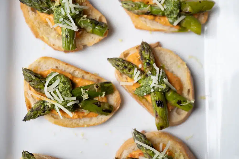 Featured image for post: Cocktail Hour & Catering: The Spark That Ignites the Party
