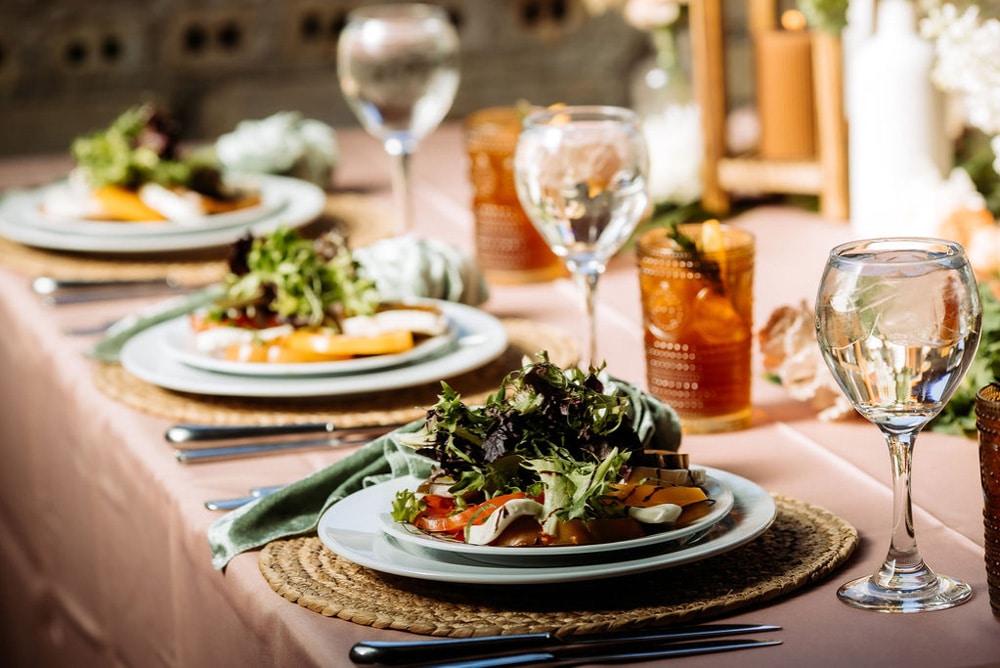 Featured image for post: Mastering the Art of Catering to Dietary Restrictions with Flair and Flavor